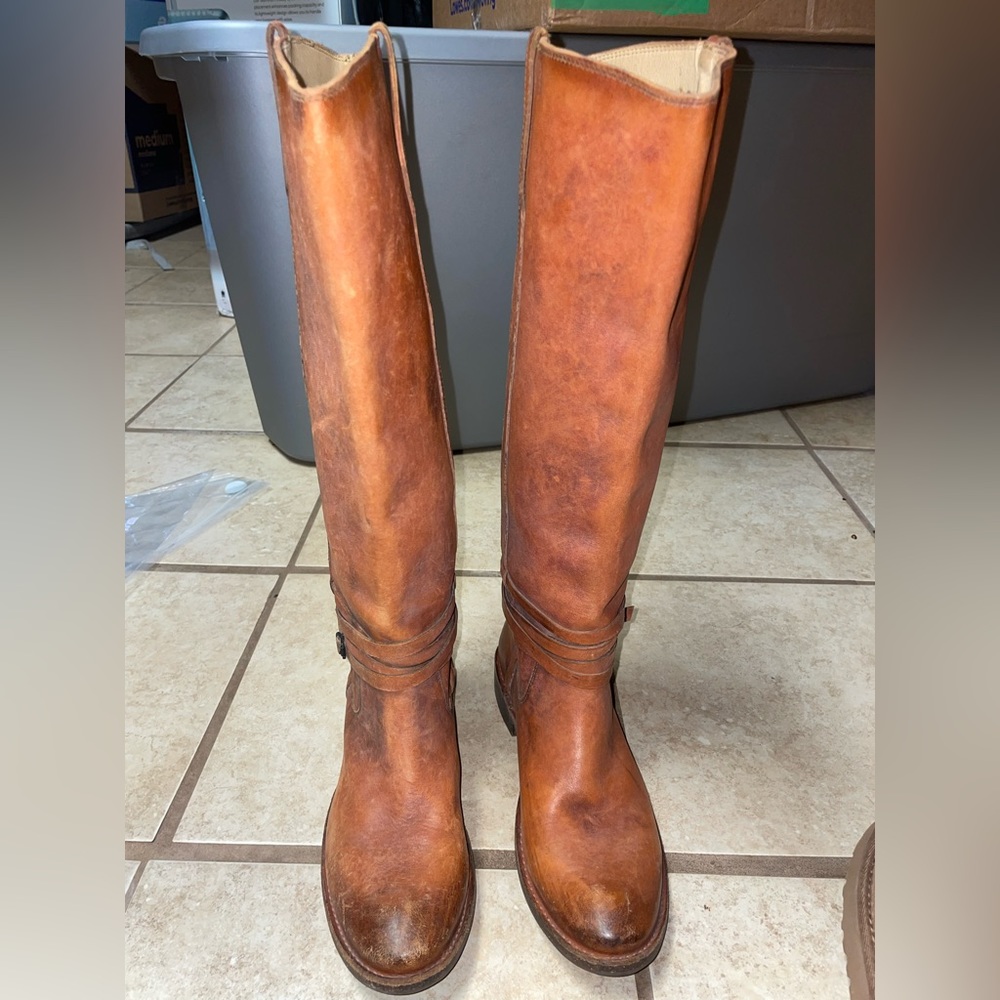Frye Riding Boot cognac belted boot - Picture 3 of 9